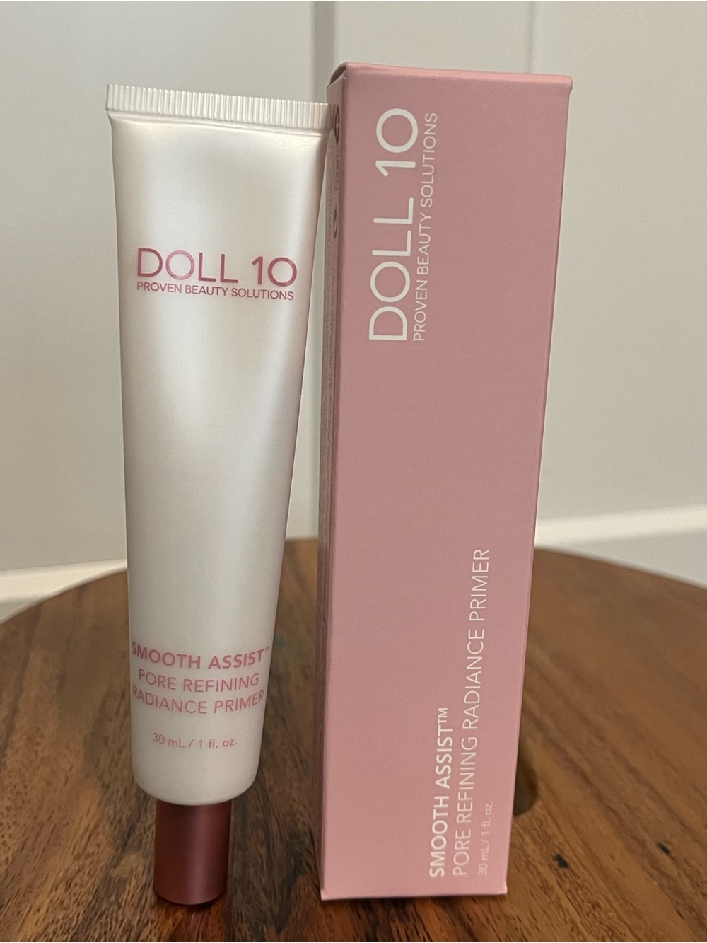 DOLL 10 Smooth Assist Pore Refining Radiance Primer